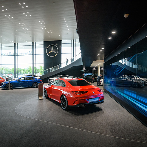 Mercedes-Benz flagshipstore Den Haag